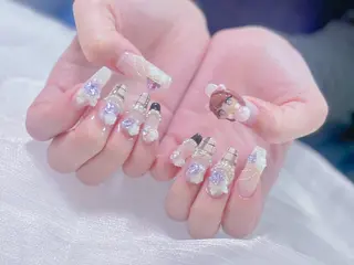 ネイル ネイルサロンエクラ 🫧Shizukaのネイルデザイン