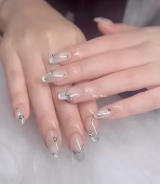 ネイル HIN NAILのネイルデザイン