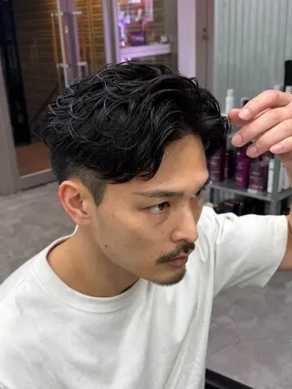 パーマ メンズ パーマ支持率No.1 ❤️‍🔥安成弾のヘアスタイル