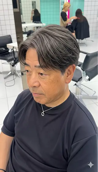 メンズ 白髪ぼかし/メッシュ ハイライト/ゆうとのヘアスタイル