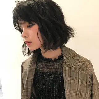 ショート カラー 🌸MAYU🌸 ハイトーン➕レイヤーのヘアスタイル