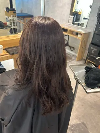 ロング カラー Sia中野新橋　店長 田中　優莉乃のヘアスタイル