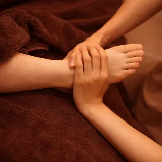 心斎橋長堀フェムテック整骨院所属・心斎橋・個室 マッサージ¦Sakiのエステ・リラクイメージ