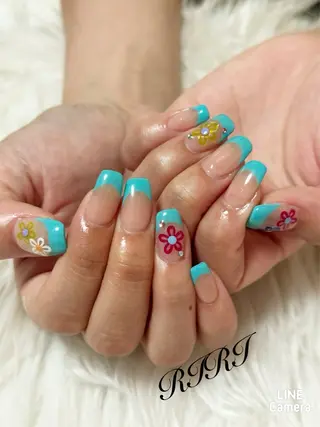 ネイル riri オーナーのネイルデザイン
