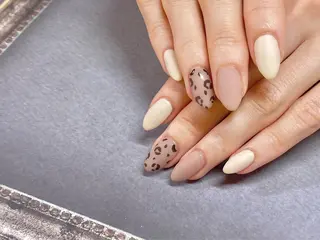 ネイル 泉 葉月のネイルデザイン