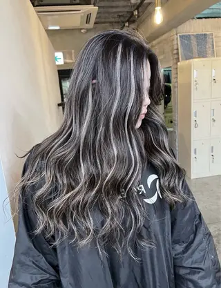 ロング カラー ROBIN所属・指名数No.1 /NAOYAのヘアスタイル