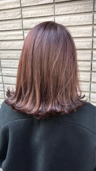 ミディアム en Siena エンシエナのヘアスタイル