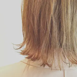 ショート 🙃 透明感カラー/ボブのヘアスタイル