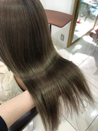 セミロング 🇰🇷韓国風艶髪✨ 髪質改善 倉岡しおんのヘアスタイル
