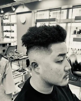 ショート メンズ 池袋メンズパーマ フェード純平のヘアスタイル