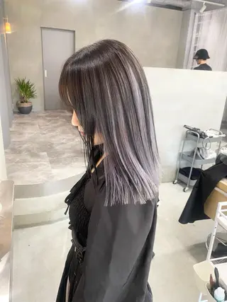 セミロング カラー 前橋 姫奈のヘアスタイル