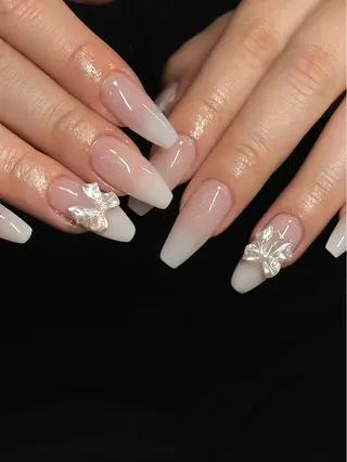 ネイル Eym. nailのネイルデザイン