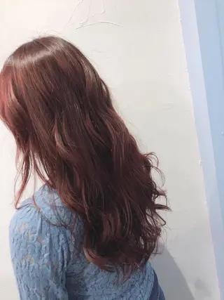 ミディアム Lit.豊橋 夏目のヘアスタイル
