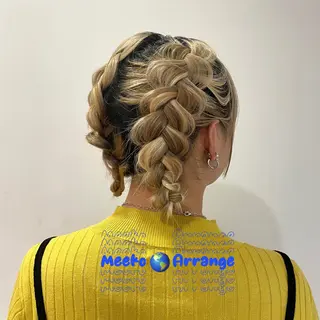 ミディアム ヘアアレンジ 🌼ブリーチ/個性派 ヘアセットMei🌼のヘアスタイル