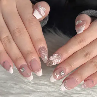 ネイル LAVISH manaのネイルデザイン