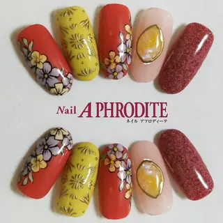 ネイル Nail  Aphroditeのネイルデザイン