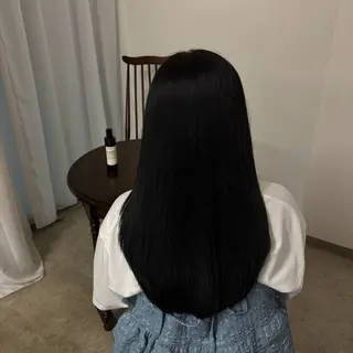 ロング カラー sakura / quailaのヘアスタイル