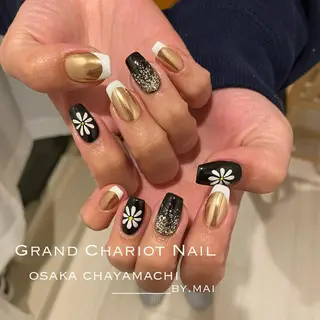 ネイル NORA nail UMEDA MAIのネイルデザイン