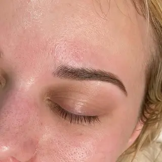 アイブロウ EYEBROWS🤍 Megumiの眉毛・アイブロウイメージ