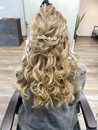 ロング ヘアアレンジ 🗻飯田誠也🗻 カットカラー得意のヘアスタイル
