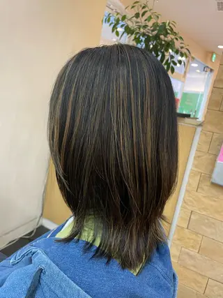 ミディアム カラー ビューティサロンモリワキ宮之阪店所属・植野 陽菜のヘアスタイル
