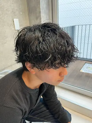 パーマ メンズ 【毎朝セット3分】 メンズパーマ　真人のヘアスタイル