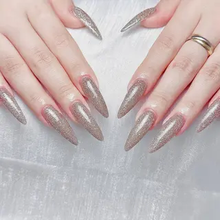 ネイル queens nailsalonのネイルデザイン