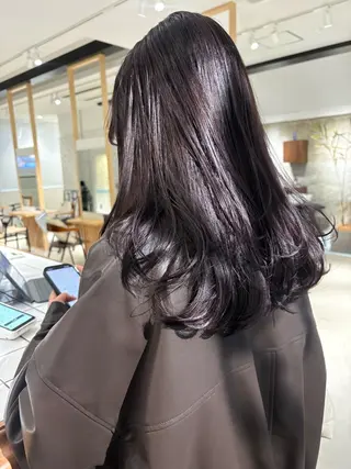 ロング カラー Yui⭐️ 透け感カラーのヘアスタイル
