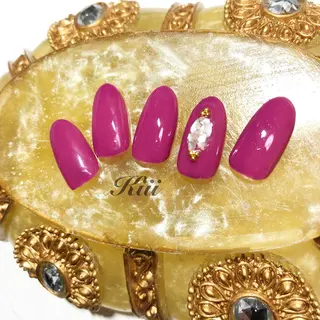ネイル kiii.__ ✴︎*のネイルデザイン