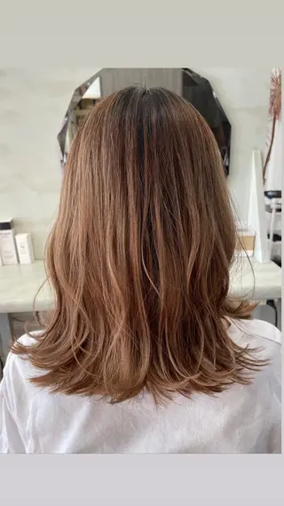 セミロング 佐々木 浩之のヘアスタイル