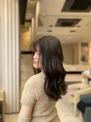 ロング 🩰 艶髪美髪 shiori🫧のヘアスタイル