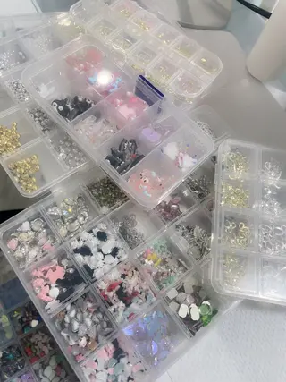 ネイル 。 Omiのネイルデザイン