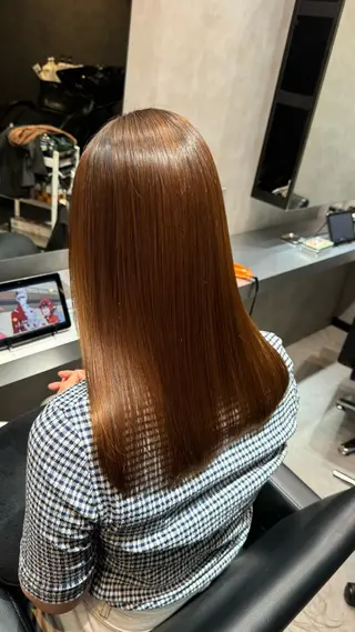 ロング 坂谷 BUCKS/縮毛矯正のヘアスタイル