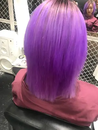 ミディアム サイレント美容師 アイリィのヘアスタイル