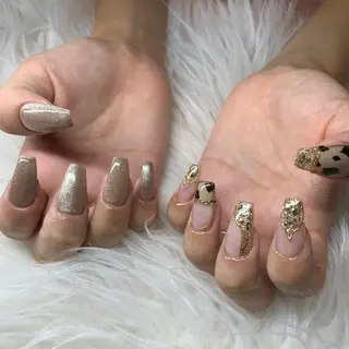 ネイル AERA nail shino🐱⸝꙳のネイルデザイン