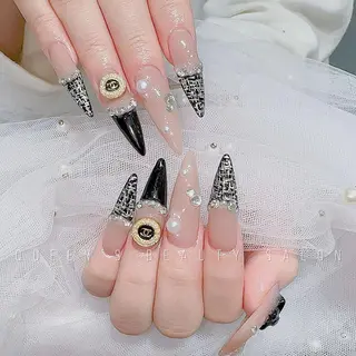 ネイル Queens マオのネイルデザイン