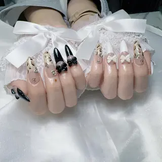 ネイル Tina 。のネイルデザイン