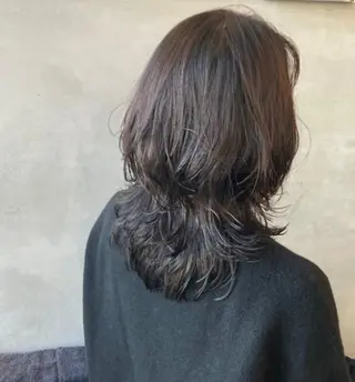 ミディアム パーマ vahan✂︎ 小林未果🕊のヘアスタイル