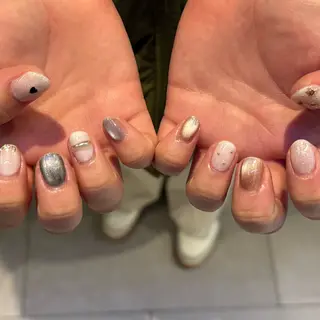 ネイル nail salon swaddle 🪽のネイルデザイン