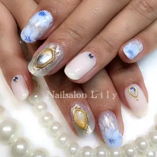ネイル Lily*nail 🌻Mii🌻のネイルデザイン