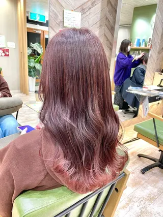 ロング カラー 佐々木 美帆のヘアスタイル