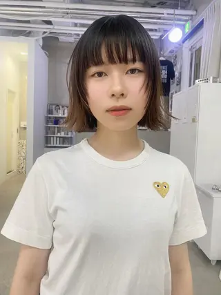 ミディアム 杉水 葉月のヘアスタイル