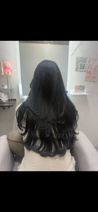 ロング ♡⃛₊ハイレイヤー /艶カラー₊♡⃛にこのヘアスタイル