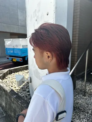 カラー メンズ イワサキ リカのヘアスタイル