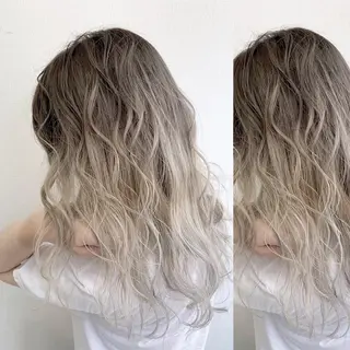 ミディアム カラー JuNブリーチに 縮毛矯正するプロのヘアスタイル