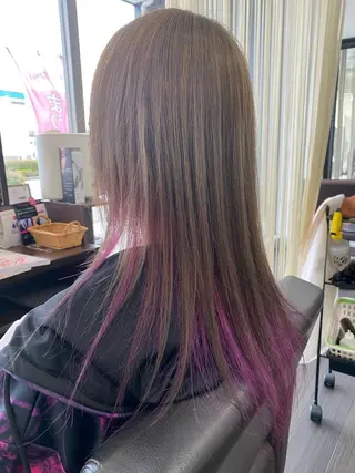 ロング カラー 阿久津 泰幸のヘアスタイル