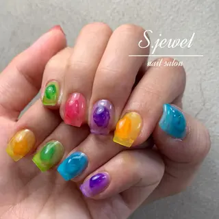 ネイル S. JEWELのネイルデザイン