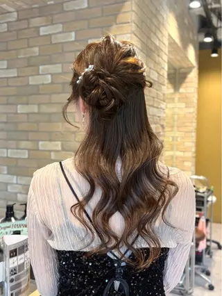 ロング ヘアアレンジ レイヤー/nail COCOROのヘアスタイル