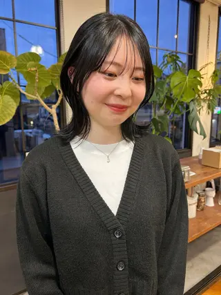 ミディアム SUNSUNSUN 斎藤天海のヘアスタイル