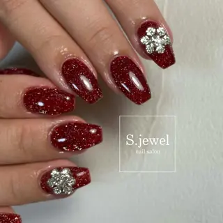 ネイル S. JEWELのネイルデザイン